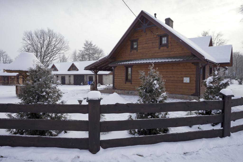Dom Pod Lipa Villa Jaminy Eksteriør bilde